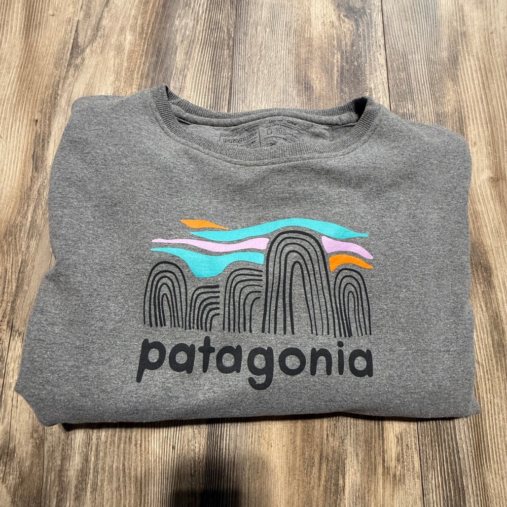 Patagonia Uprisal Crew Sweatshirt Gray Mountain Graphic Gorpcore